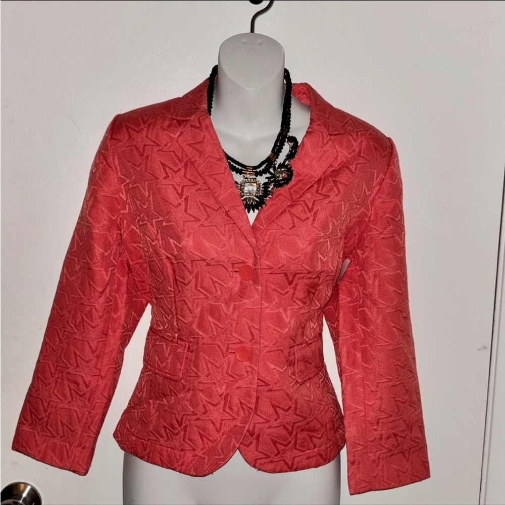 Vera Wang Coral Tang Blazer with Textured Fabric and Classic Lapel
